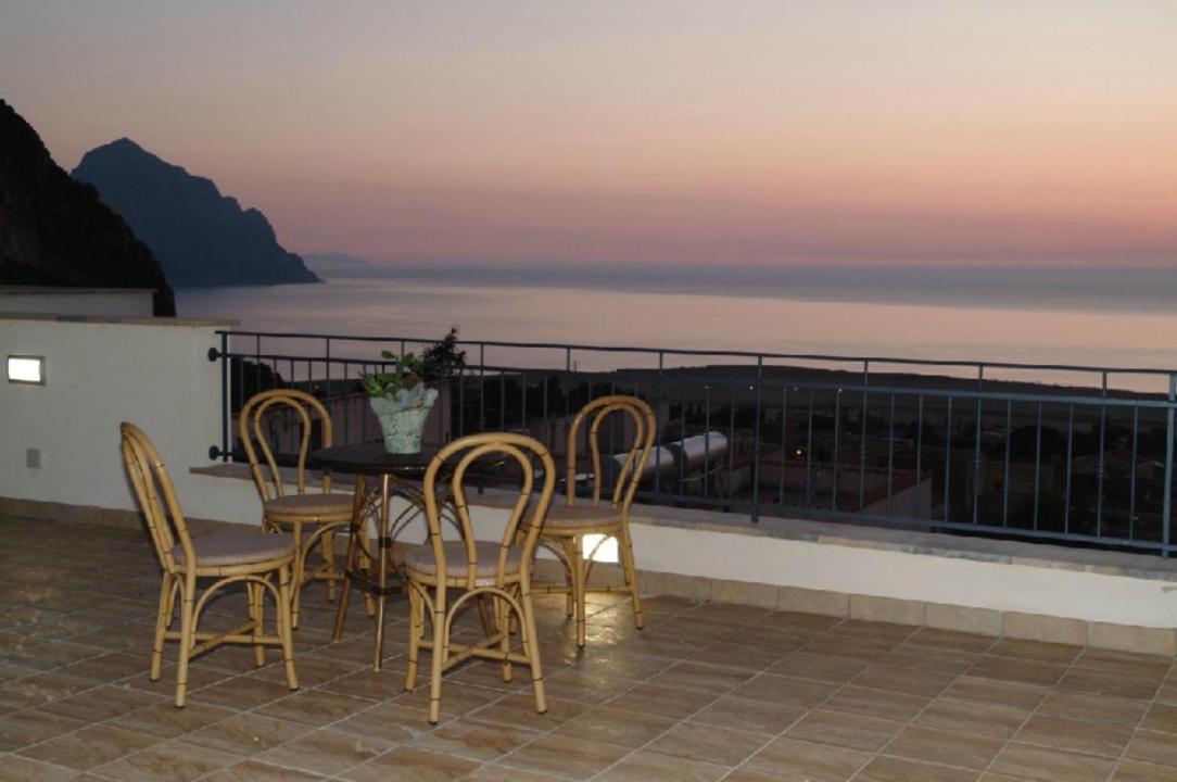Bed and Breakfast Torre Salina Макари Экстерьер фото