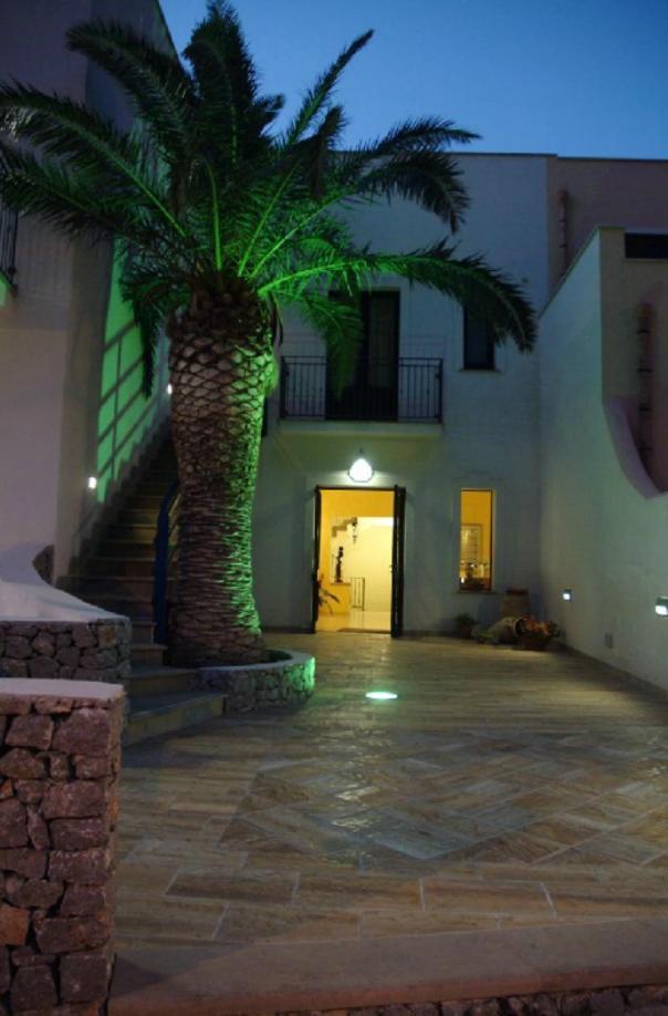 Bed and Breakfast Torre Salina Макари Экстерьер фото
