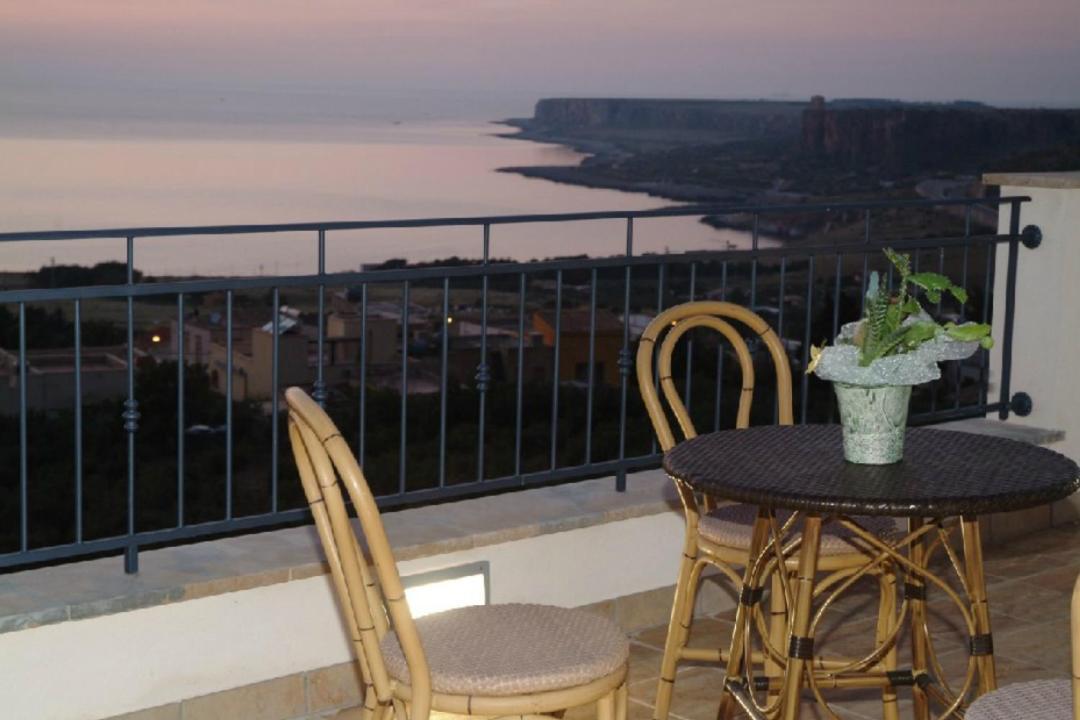 Bed and Breakfast Torre Salina Макари Экстерьер фото