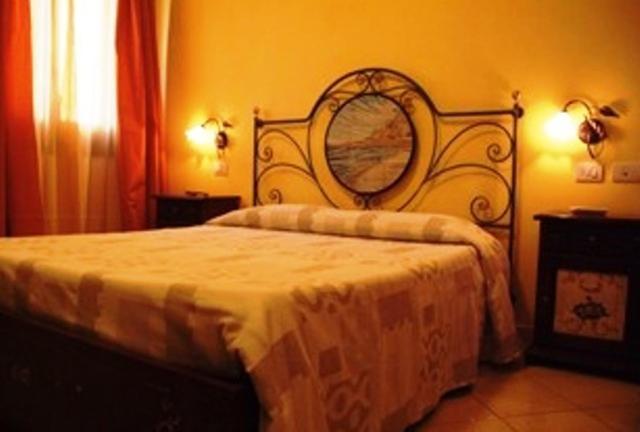 Bed and Breakfast Torre Salina Макари Экстерьер фото